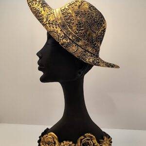 LeafyLuxe “Golden Blossom” – Elegant Floral Hat Lady Bust