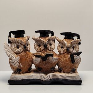 LeafyLuxe "Wise Parliament" – Scholarly Owl Trio Showpiece
